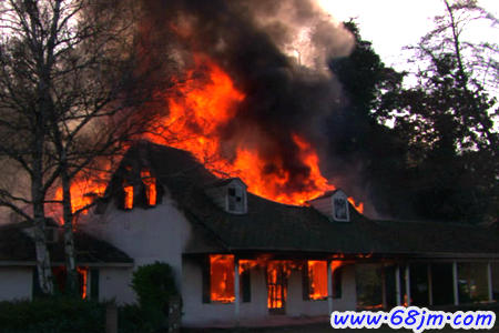 梦见房屋失火、房子失火是什么意思