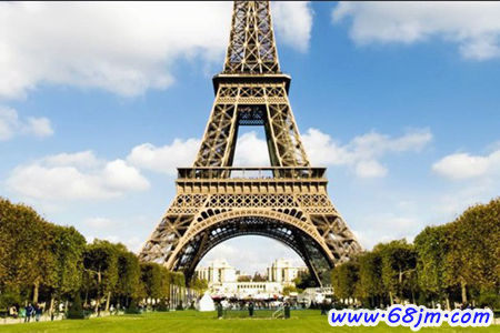 梦见去巴黎旅游