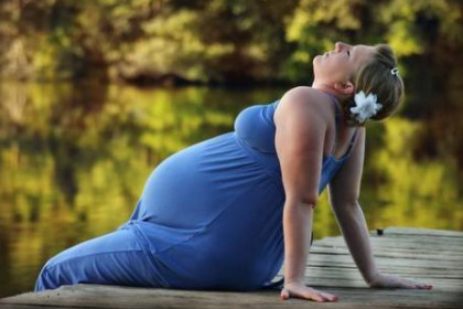 孕妇梦见自己怀孕被人打