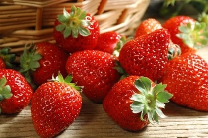 梦见大红草莓