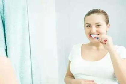 孕妇梦见刷牙