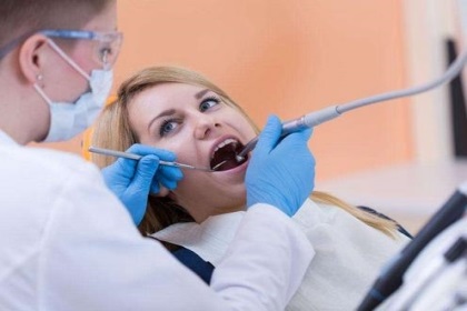 梦见牙科医生是什么意思